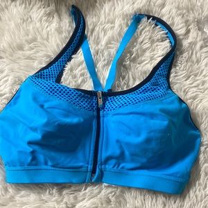 VSX Blue Sports Bra New never worn no tags size 34 B